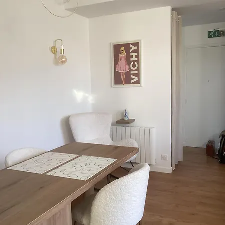 La Rose Des Vents Apartment Vichy